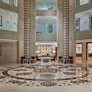 Resort Hilton & Luxor